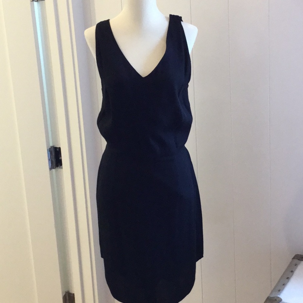 Chelsea 28 open back twist formal dress